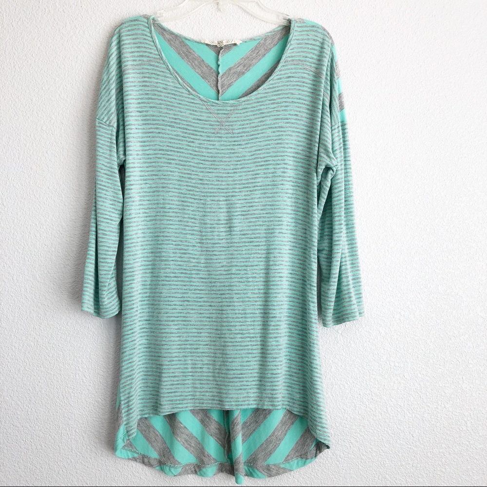 Pink Rose Striped Mint Green & Gray 3/4 Sleeve Top